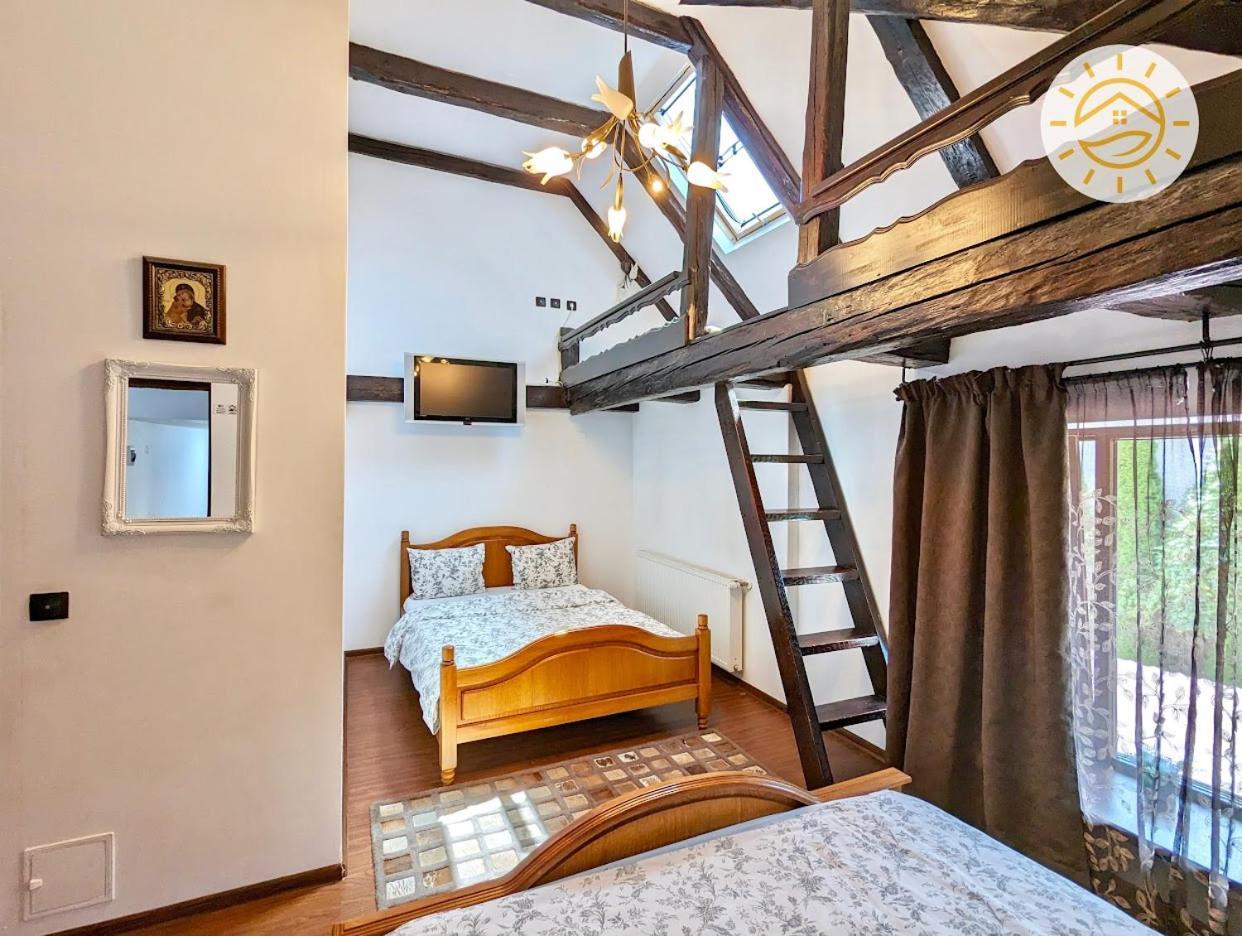 Casa Bergwald Appartement Rîşnov Buitenkant foto