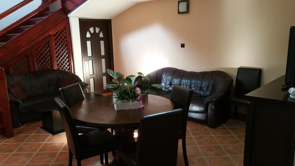 Casa Bergwald Appartement Rîşnov Buitenkant foto