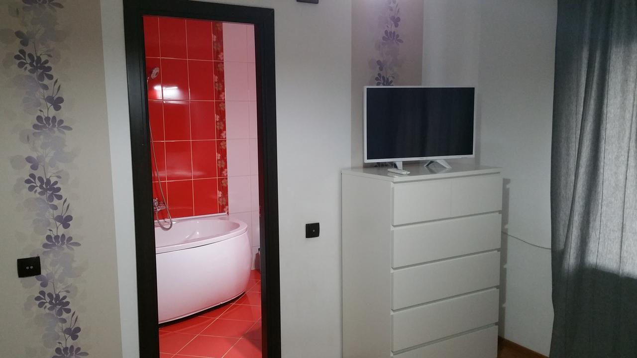 Casa Bergwald Appartement Rîşnov Buitenkant foto