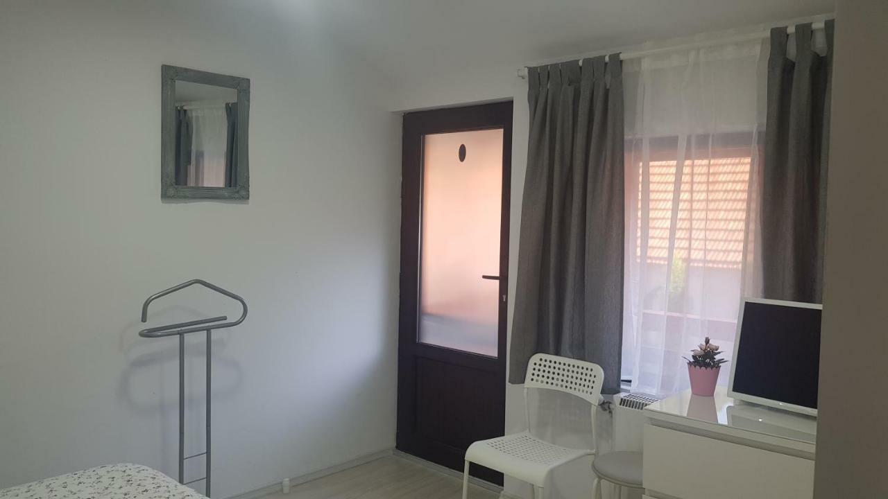 Casa Bergwald Appartement Rîşnov Buitenkant foto